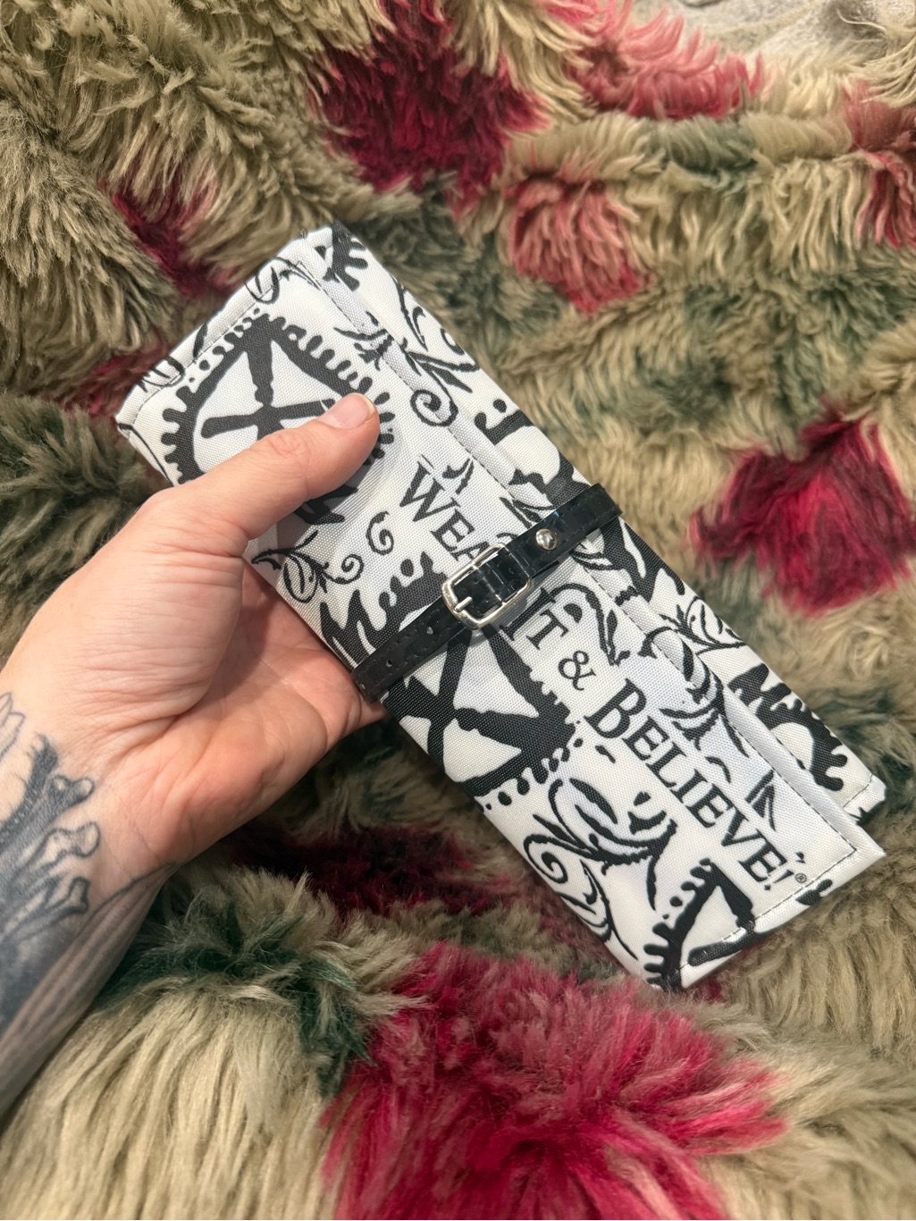 Genuine Virgins Saints & Angels Jewelry Clutch âWear It & Believeâ